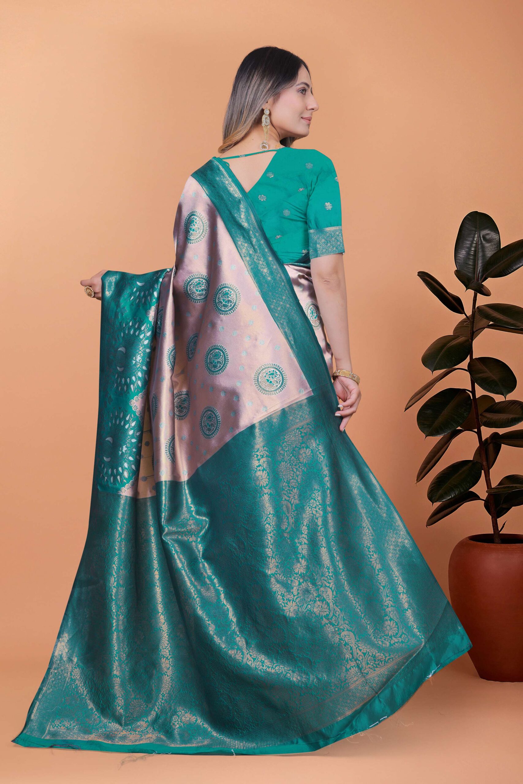 Emerald Elegance Banarasi Silk Saree with Lavender Base, Green Zari Border & Peacock Motifs | Wedding, Festive & Traditional Wear - Image 3